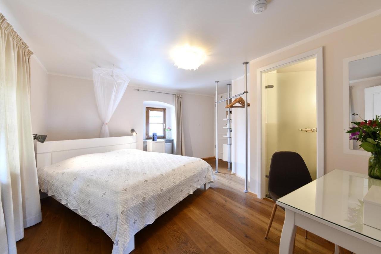 Hotel Montfort-Schloessle Lindau  Bagian luar foto